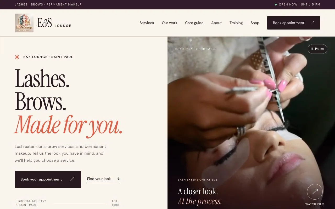 Screenshot of the E&S Lounge website homepage